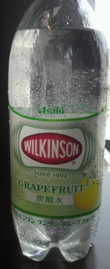 ウィルキンソン　タンサン　グレープフルーツ　どんな味？